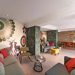 Rhodes ホテル 3*